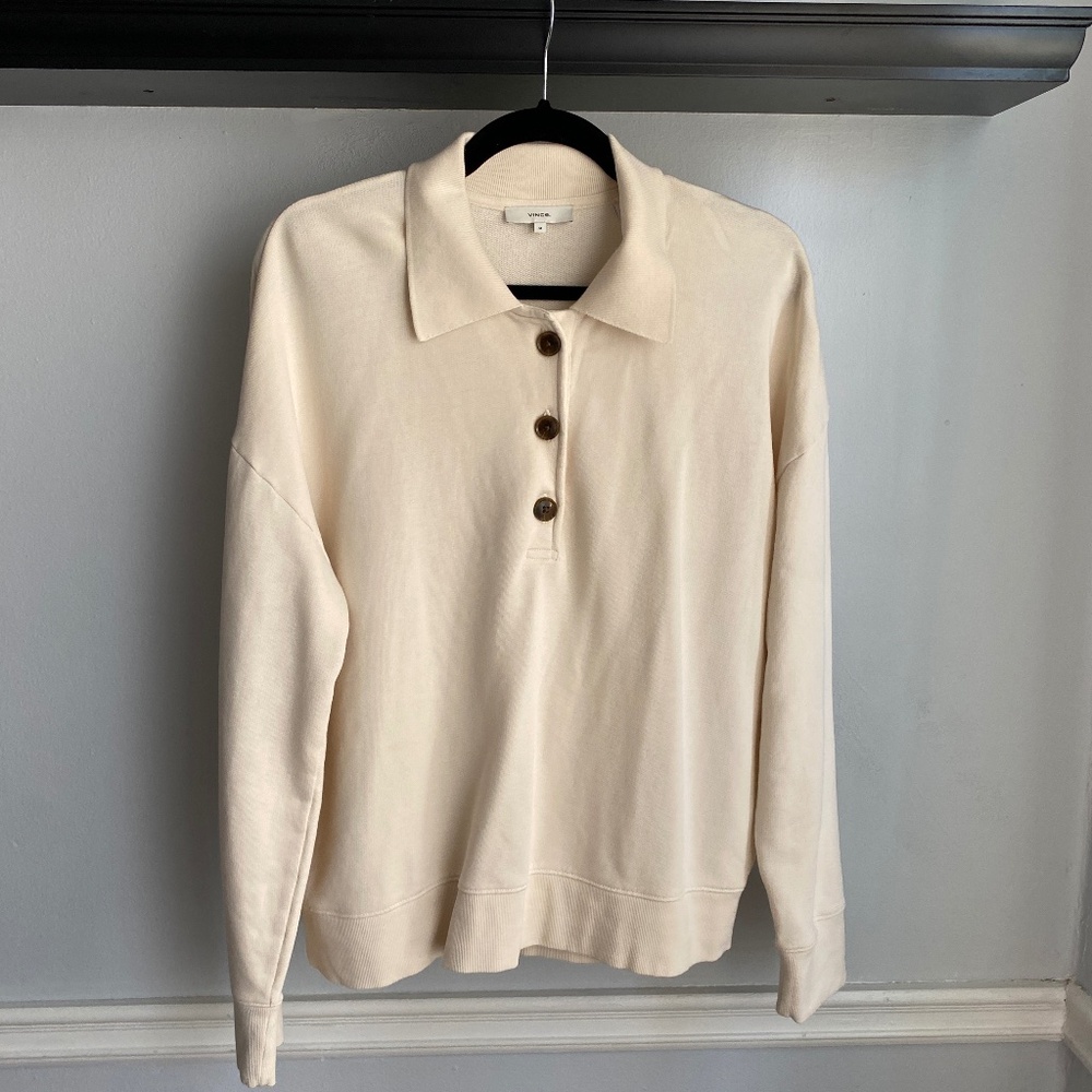 Vince Oversized Pullover Henley Polo In Cream. Women's Size M.